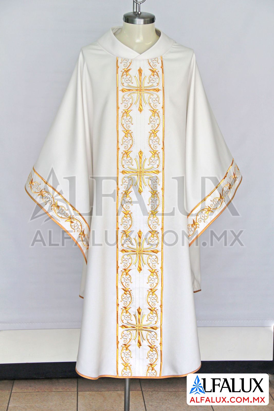 15 CARDENAL Alfalux Casulla Laterales Blanco 301